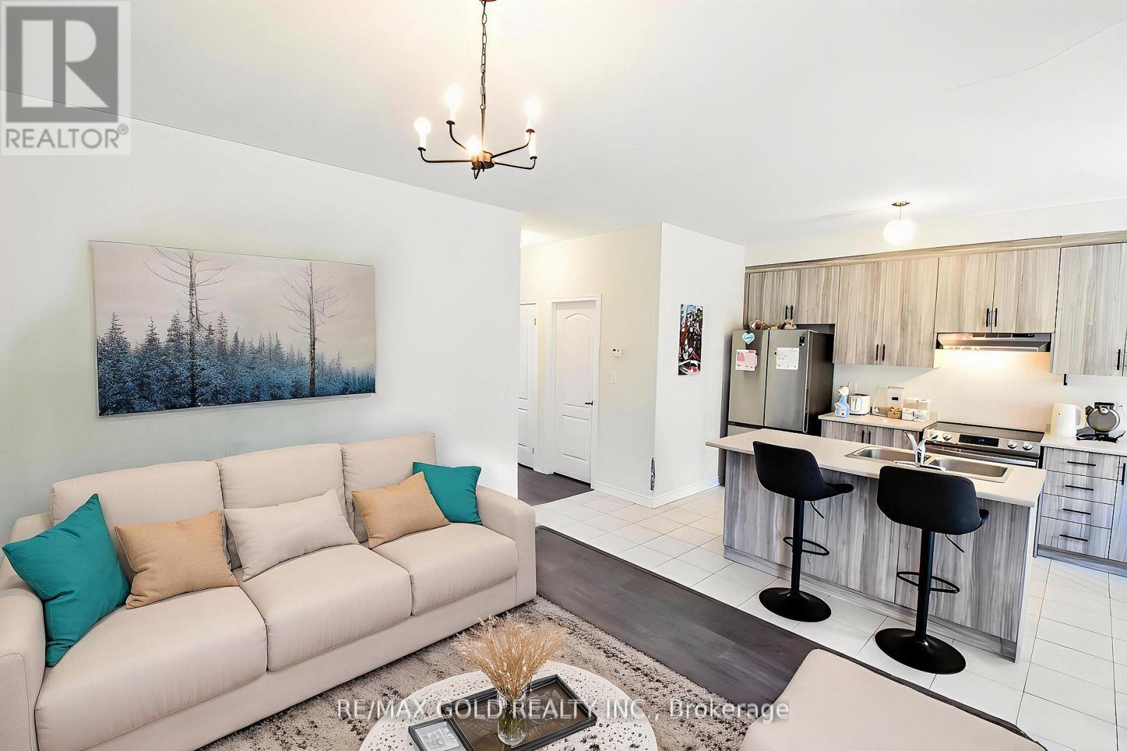 77 Tumblewood Place W, Welland, Ontario  L3B 0J3 - Photo 12 - X12474470