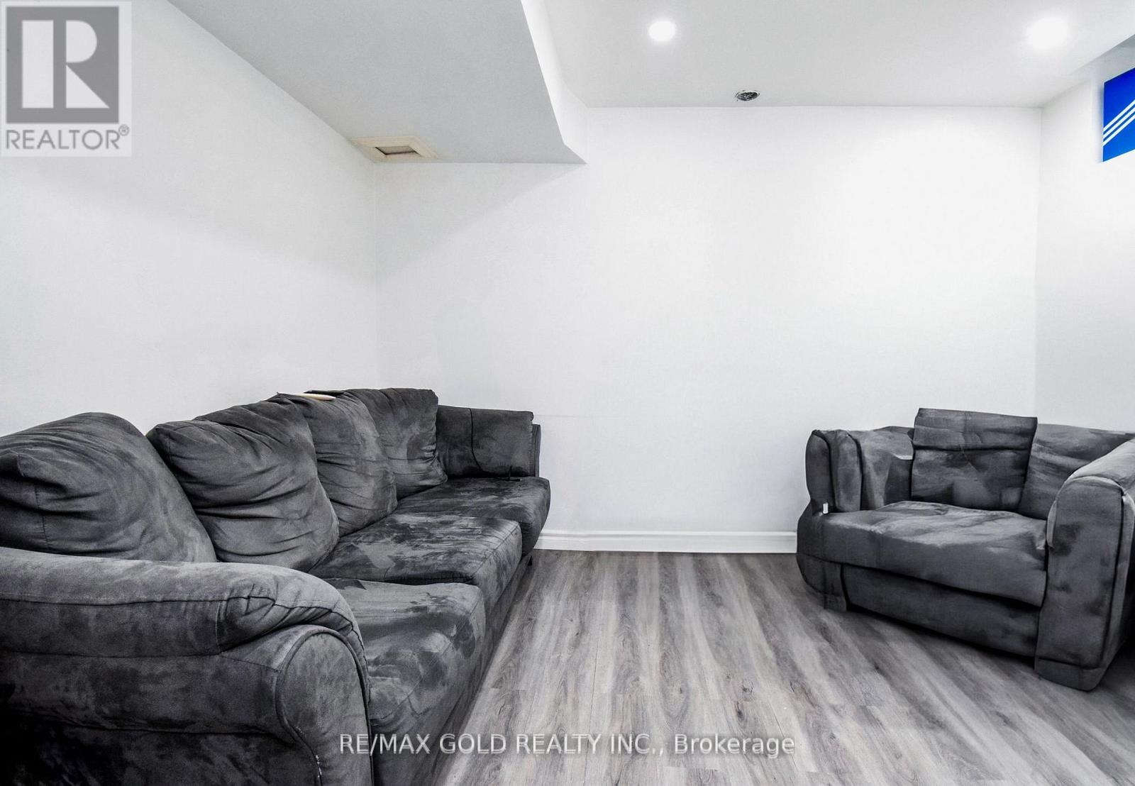77 Tumblewood Place W, Welland, Ontario  L3B 0J3 - Photo 25 - X12474470