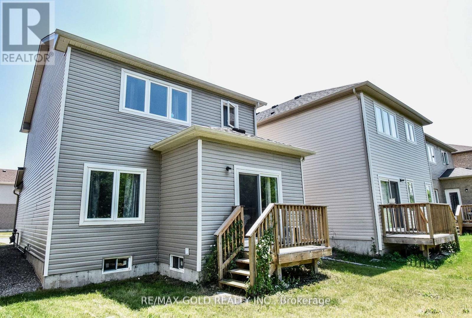 77 Tumblewood Place W, Welland, Ontario  L3B 0J3 - Photo 30 - X12474470