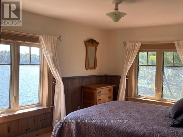 121 Rattlebear Drive, The Archipelago, Ontario  P0G 1K0 - Photo 23 - X12474478