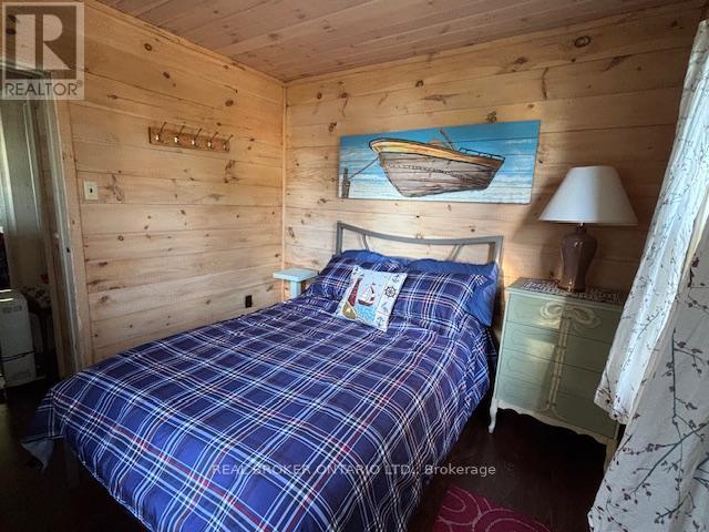 121 Rattlebear Drive, The Archipelago, Ontario  P0G 1K0 - Photo 31 - X12474478
