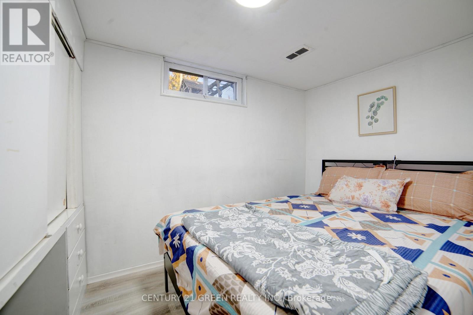 1676 Holley Crescent, Cambridge, Ontario  N3H 2S5 - Photo 29 - X12474055