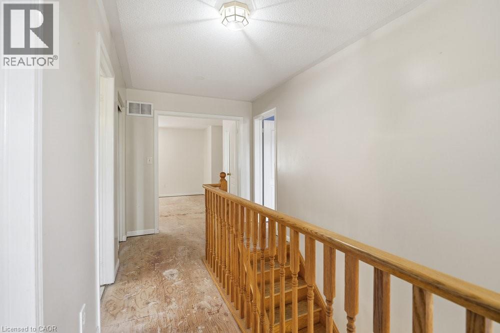 5656 Rosaline Road, Burlington, Ontario  L7L 6T4 - Photo 16 - 40781150