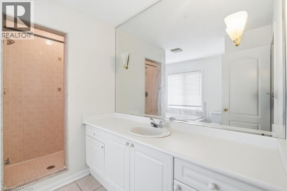 5656 Rosaline Road, Burlington, Ontario  L7L 6T4 - Photo 19 - 40781150