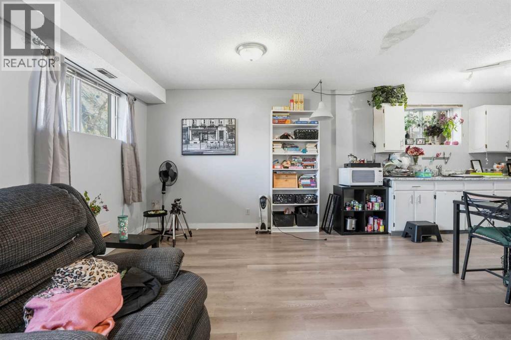 2411 32 Street Sw, Calgary, Alberta  T3E 2R6 - Photo 27 - A2265621