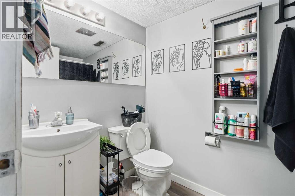 2411 32 Street Sw, Calgary, Alberta  T3E 2R6 - Photo 19 - A2265621