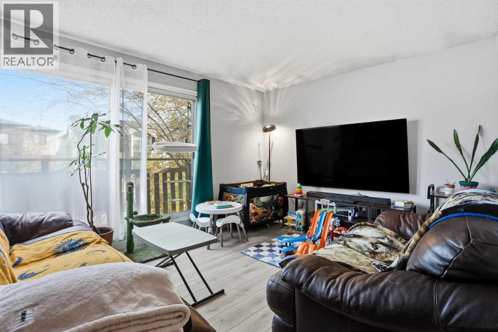 2411 32 Street Sw, Calgary, Alberta  T3E 2R6 - Photo 9 - A2265621