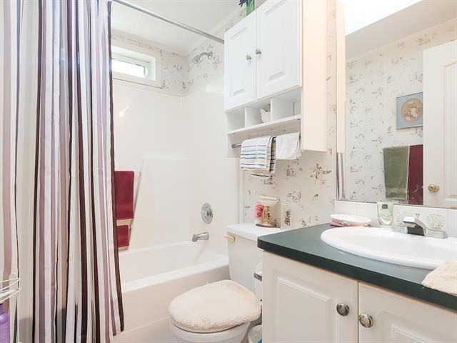 3050 228 Street, Langley, British Columbia  V2Z 3B1 - Photo 8 - R3060433