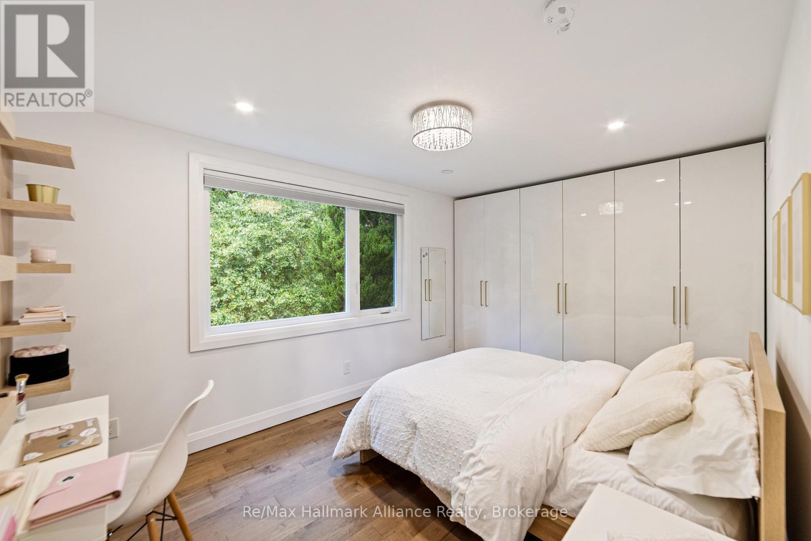 247 Willowridge Court, Oakville, Ontario  L6L 5J1 - Photo 26 - W12385351