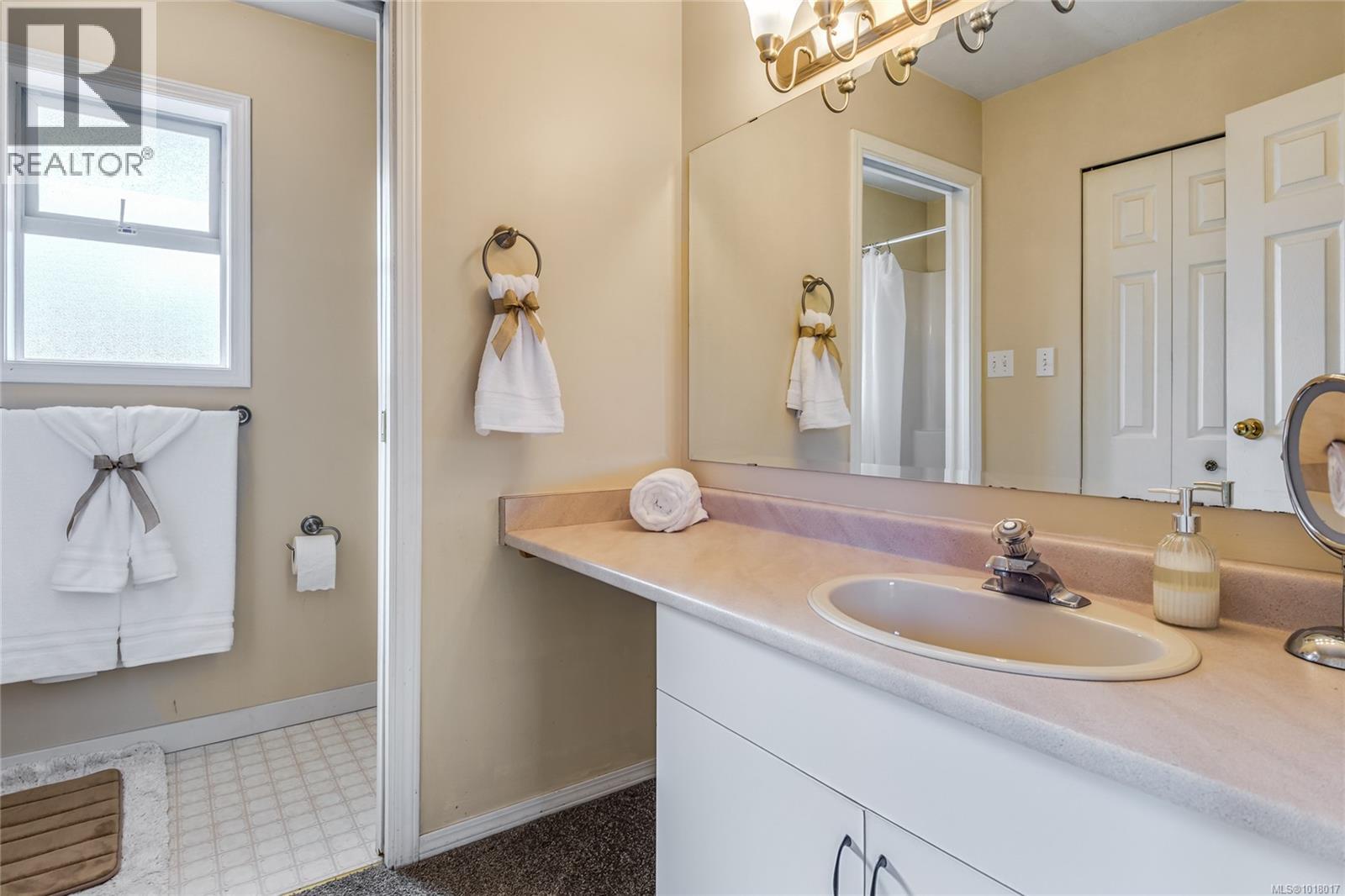 2043 Valley View Dr, Courtenay, British Columbia  V9N 8M4 - Photo 25 - 1018017