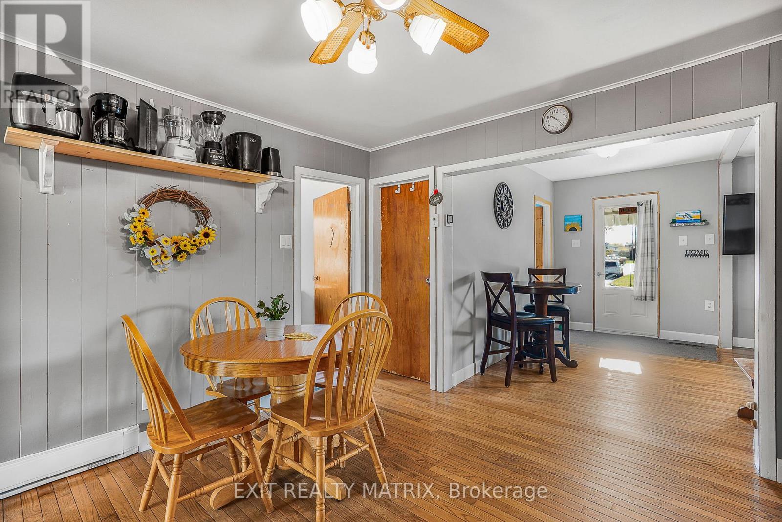 17 Victoria Street W, North Glengarry, Ontario  K0C 1A0 - Photo 10 - X12474505