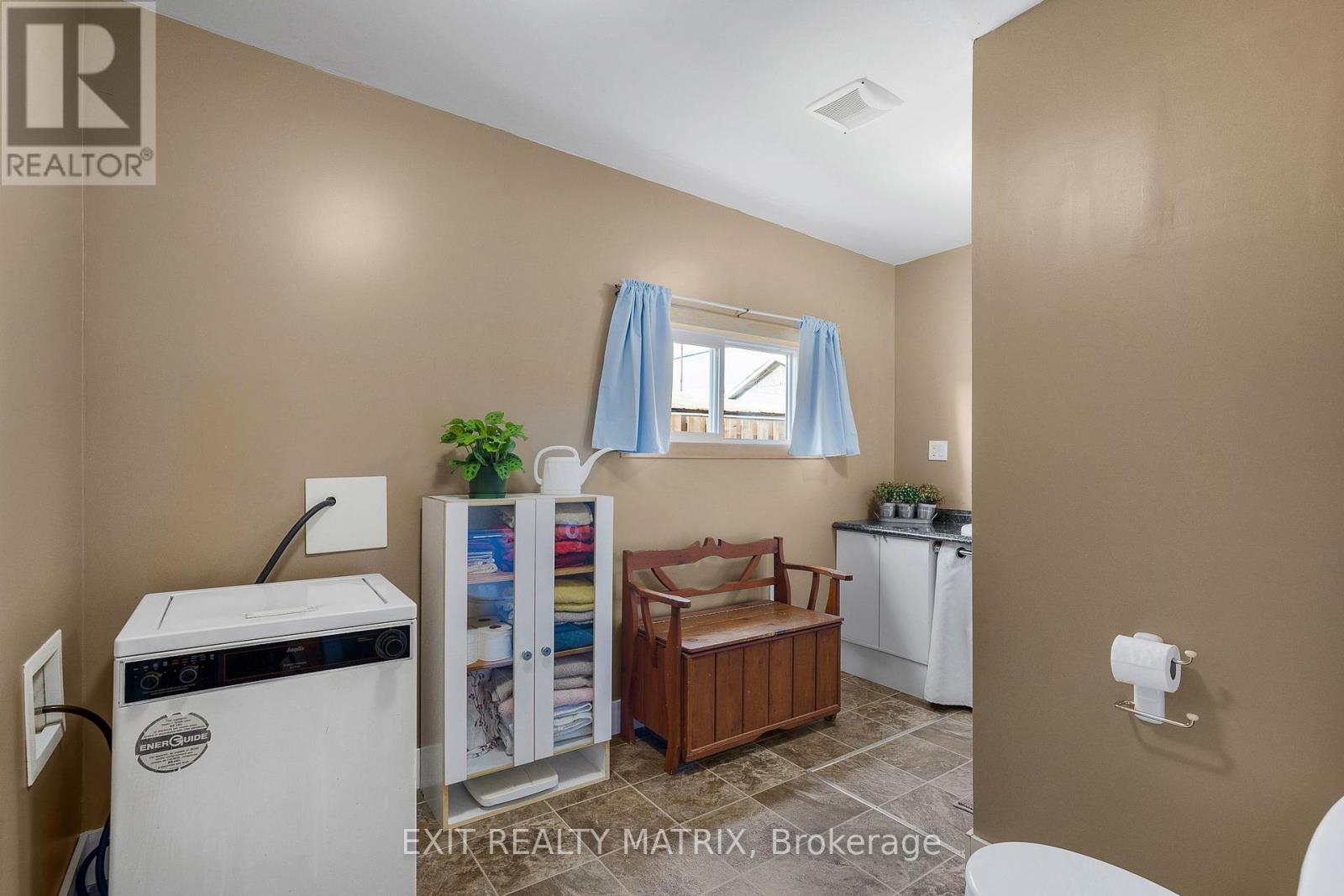 17 Victoria Street W, North Glengarry, Ontario  K0C 1A0 - Photo 17 - X12474505