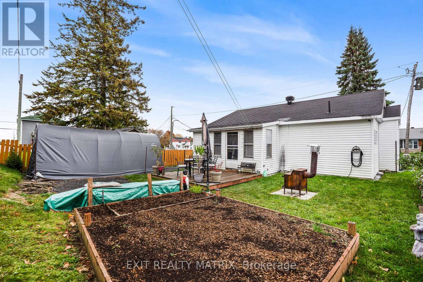 17 Victoria Street W, North Glengarry, Ontario  K0C 1A0 - Photo 24 - X12474505