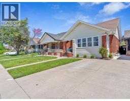 1090 MARENTETTE AVENUE, Windsor, Ontario