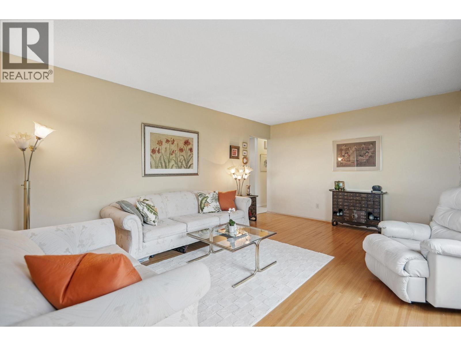 1089 Kilmer Road, North Vancouver, British Columbia  V7K 1P9 - Photo 3 - R3056315