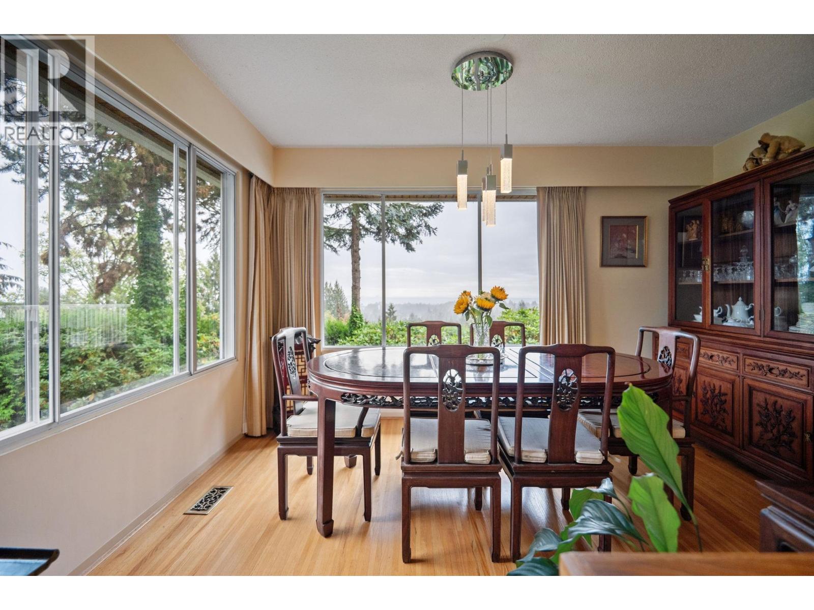 1089 Kilmer Road, North Vancouver, British Columbia  V7K 1P9 - Photo 4 - R3056315