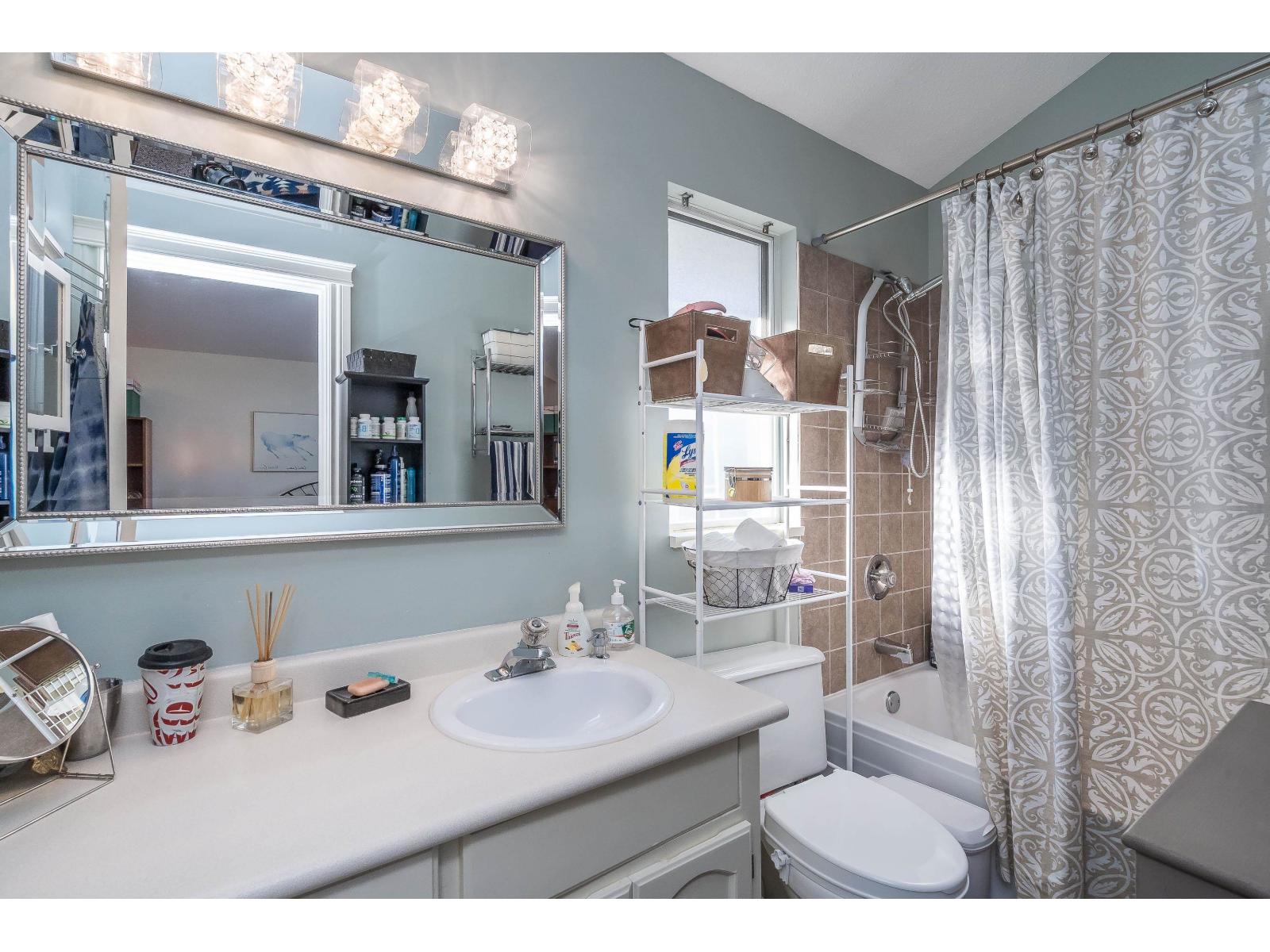 35318 Corbett Place, Abbotsford, British Columbia  V3G 1K1 - Photo 15 - R3060519