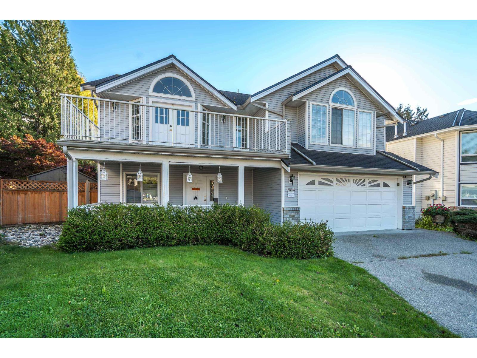 35318 Corbett Place, Abbotsford, British Columbia  V3G 1K1 - Photo 2 - R3060519