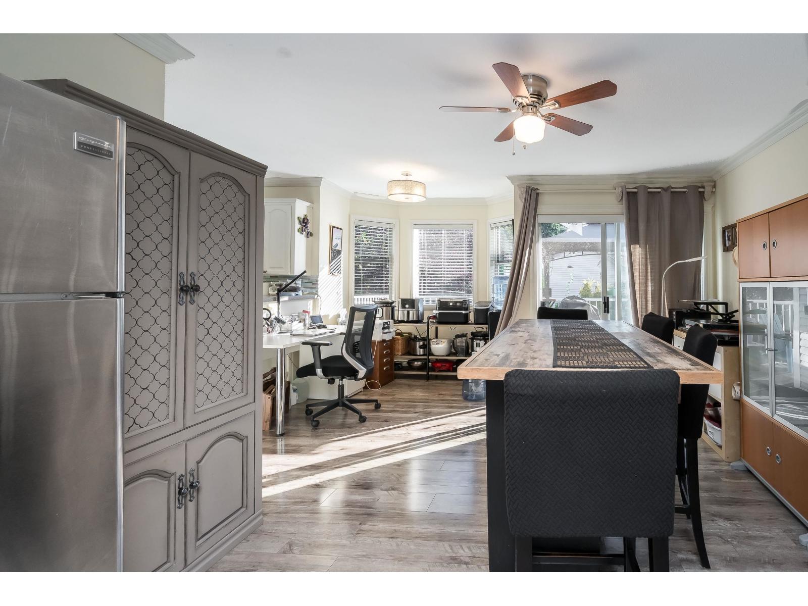 35318 Corbett Place, Abbotsford, British Columbia  V3G 1K1 - Photo 13 - R3060519