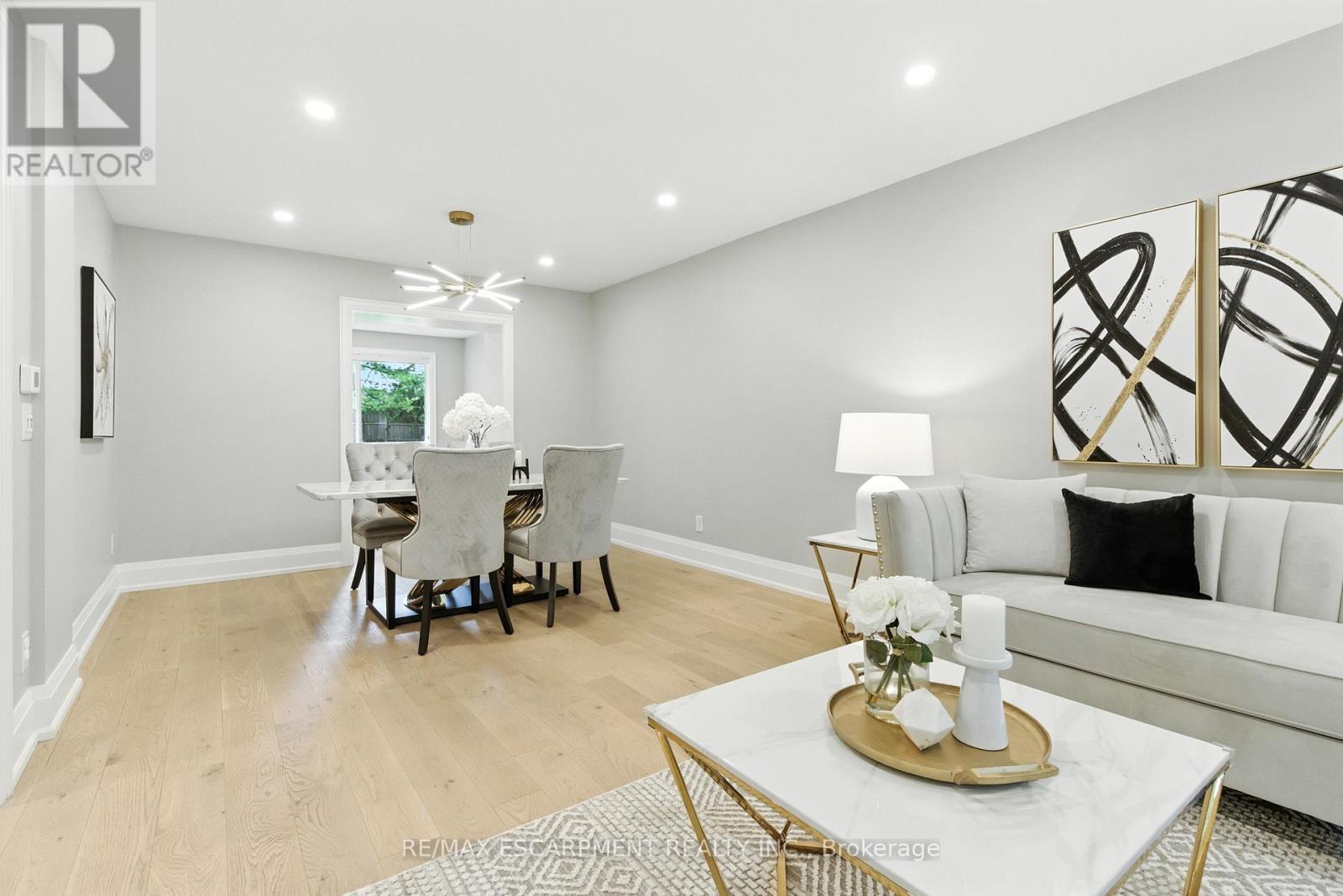 1245 Bramblewood Lane, Mississauga, Ontario  L5H 1L9 - Photo 10 - W12474132