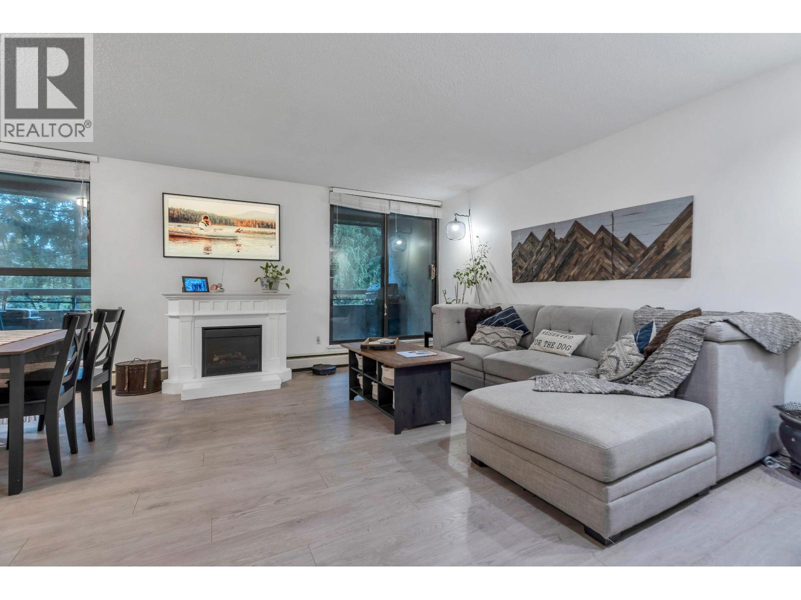 501 3771 Bartlett Court, Burnaby, British Columbia  V3J 7G8 - Photo 2 - R3060533