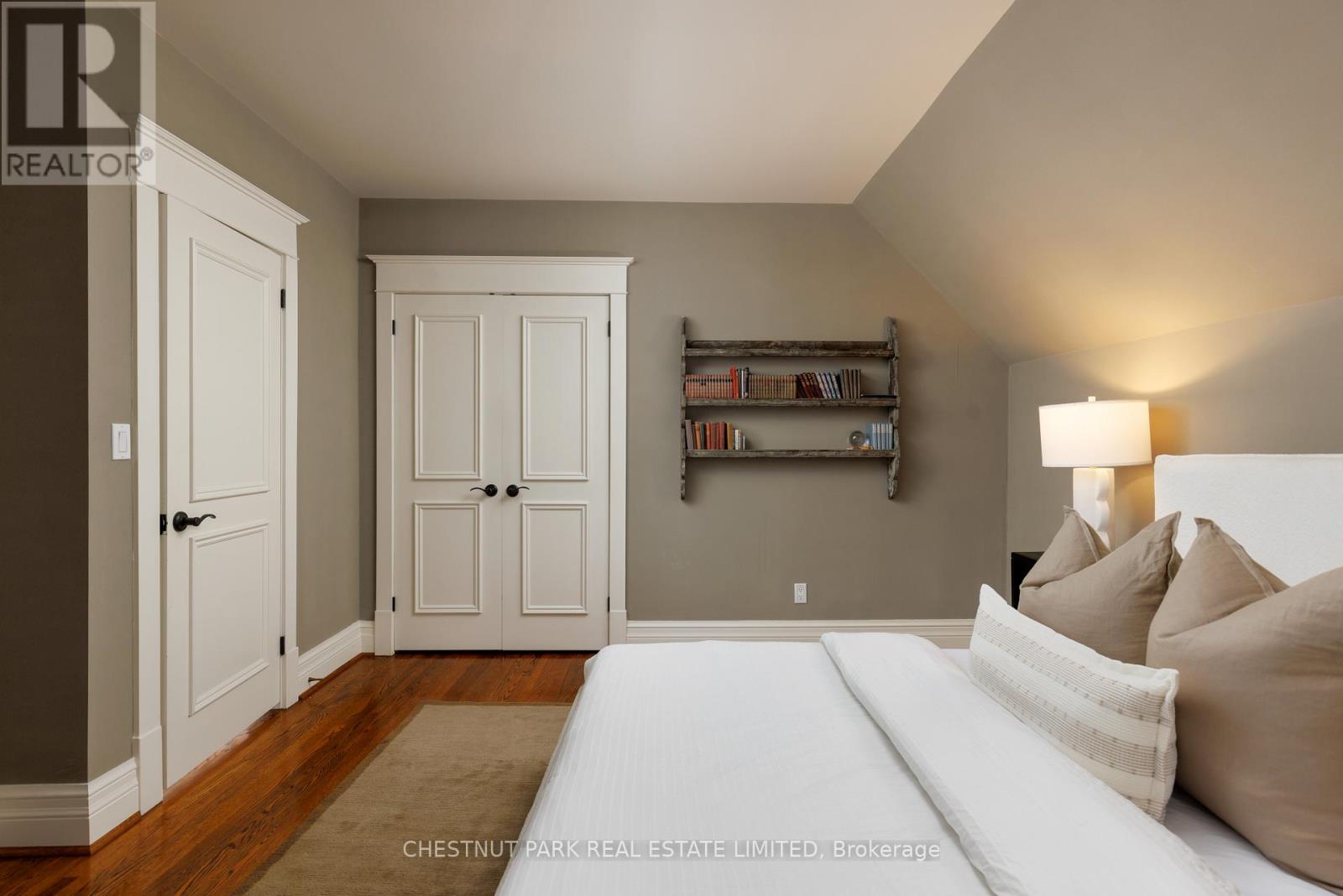 20 Mckenzie Avenue, Toronto, Ontario  M4W 1J9 - Photo 27 - C12474498