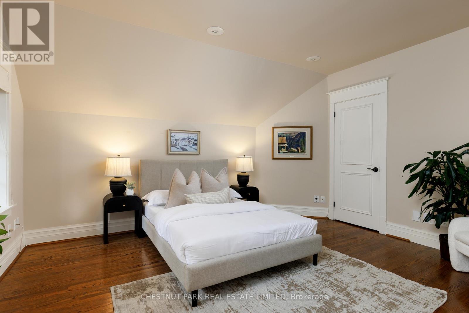 20 Mckenzie Avenue, Toronto, Ontario  M4W 1J9 - Photo 29 - C12474498