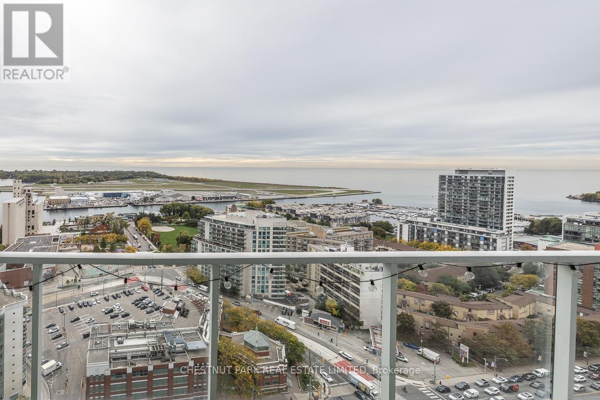 3116 - 17 Bathurst Street, Toronto, Ontario  M5V 0N1 - Photo 2 - C12474523
