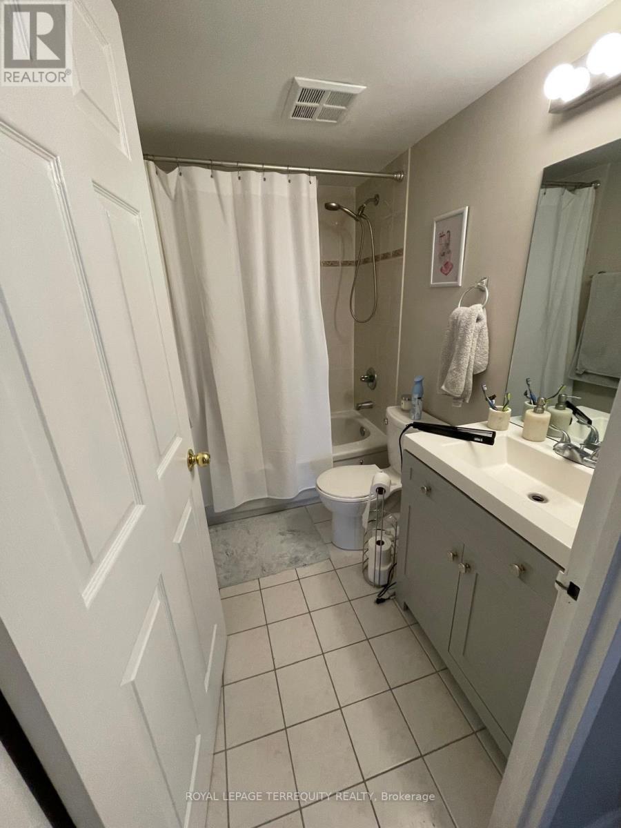 601 - 256 Doris Avenue, Toronto, Ontario  M2N 6X8 - Photo 6 - C12474531