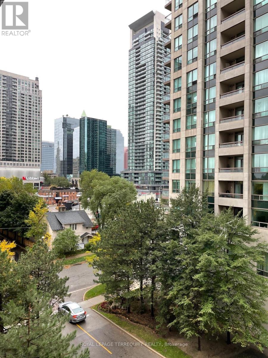 601 - 256 Doris Avenue, Toronto, Ontario  M2N 6X8 - Photo 8 - C12474531