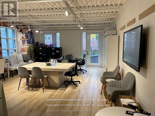 493 Davenport Road, Toronto, Ontario  M4V 1B7 - Photo 2 - C12474533