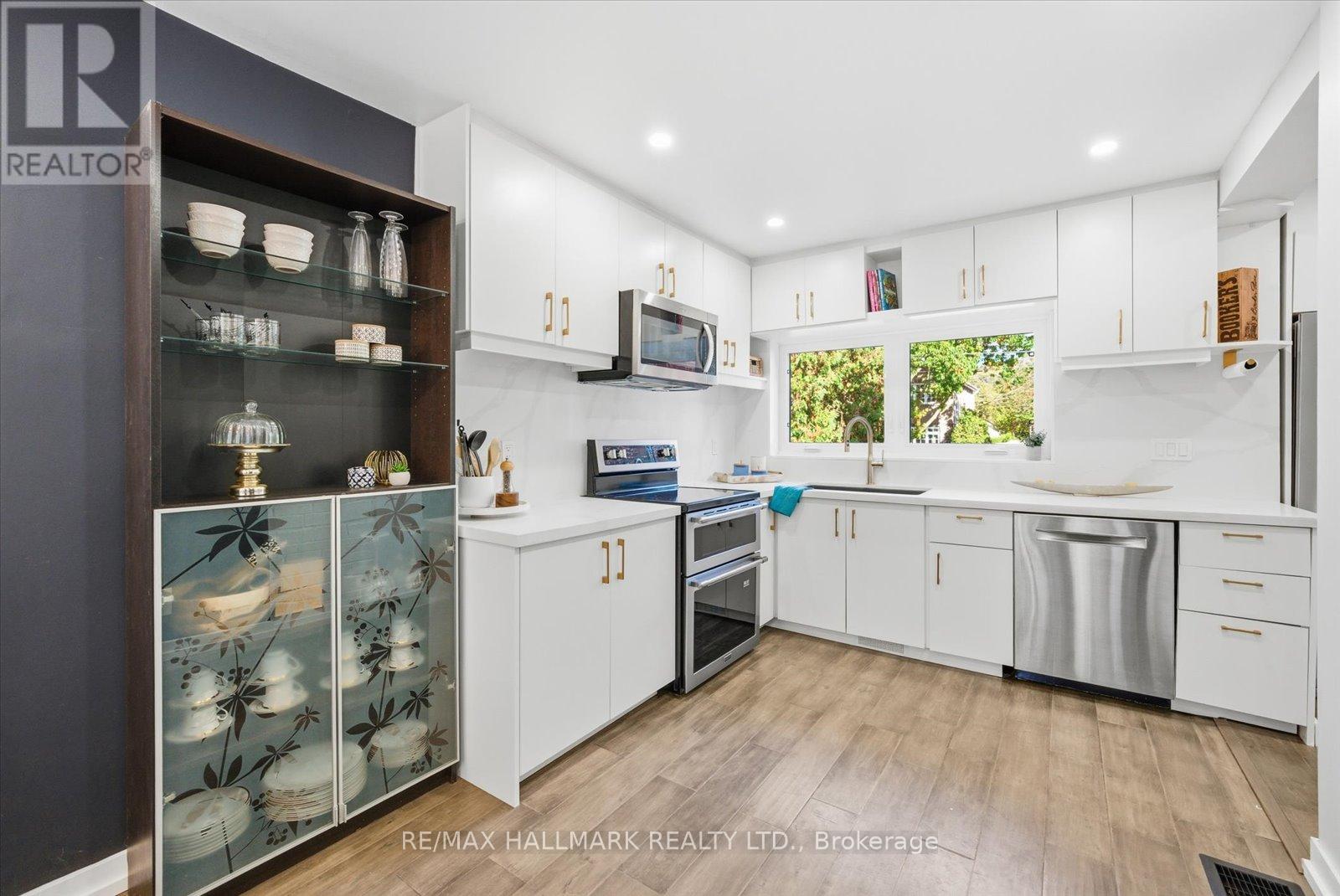 112 Phillip Avenue, Toronto, Ontario  M1N 3R4 - Photo 17 - E12474494