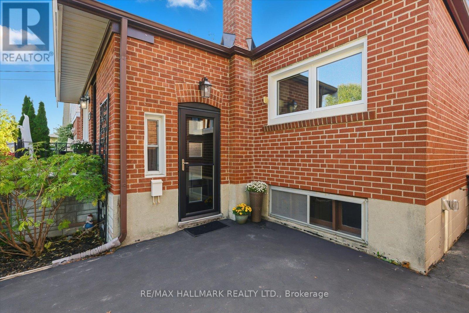 112 Phillip Avenue, Toronto, Ontario  M1N 3R4 - Photo 40 - E12474494