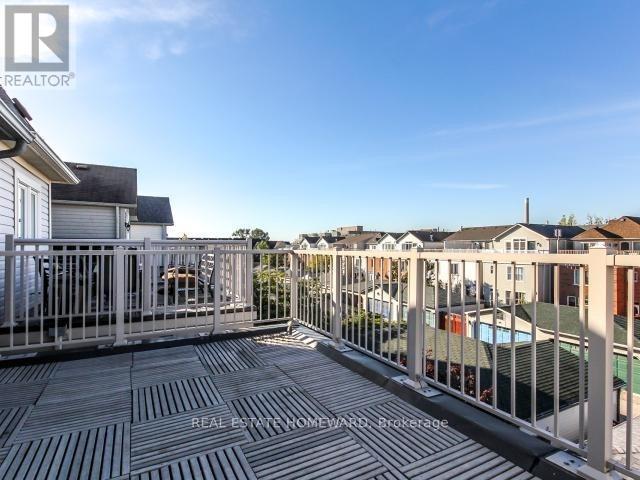 46 Joseph Duggan Road, Toronto, Ontario  M4L 3Y2 - Photo 11 - E12474517