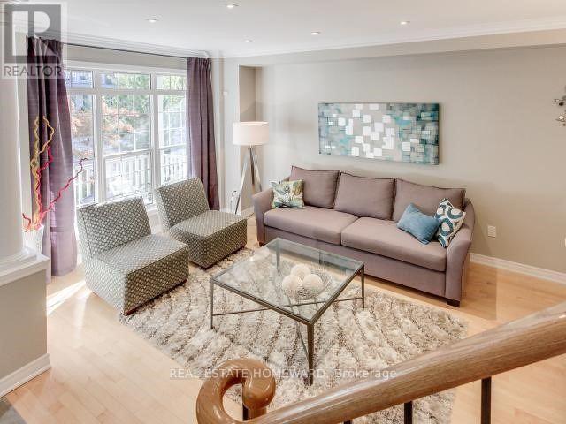 46 Joseph Duggan Road, Toronto, Ontario  M4L 3Y2 - Photo 3 - E12474517