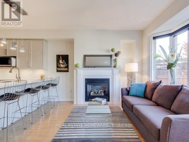 46 Joseph Duggan Road, Toronto, Ontario  M4L 3Y2 - Photo 5 - E12474517