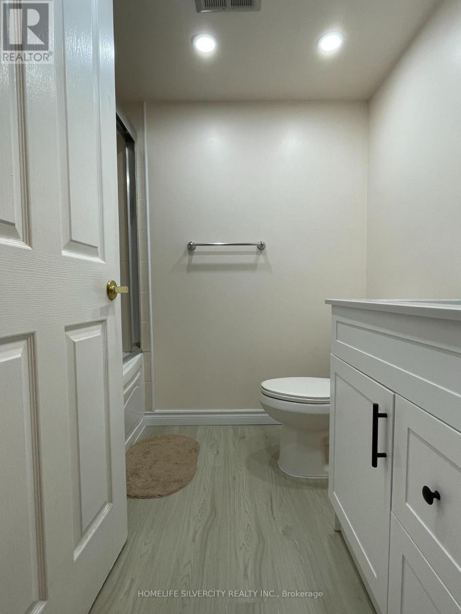 1617 - 88 Corporate Drive, Toronto, Ontario  M1H 3G6 - Photo 19 - E12474538