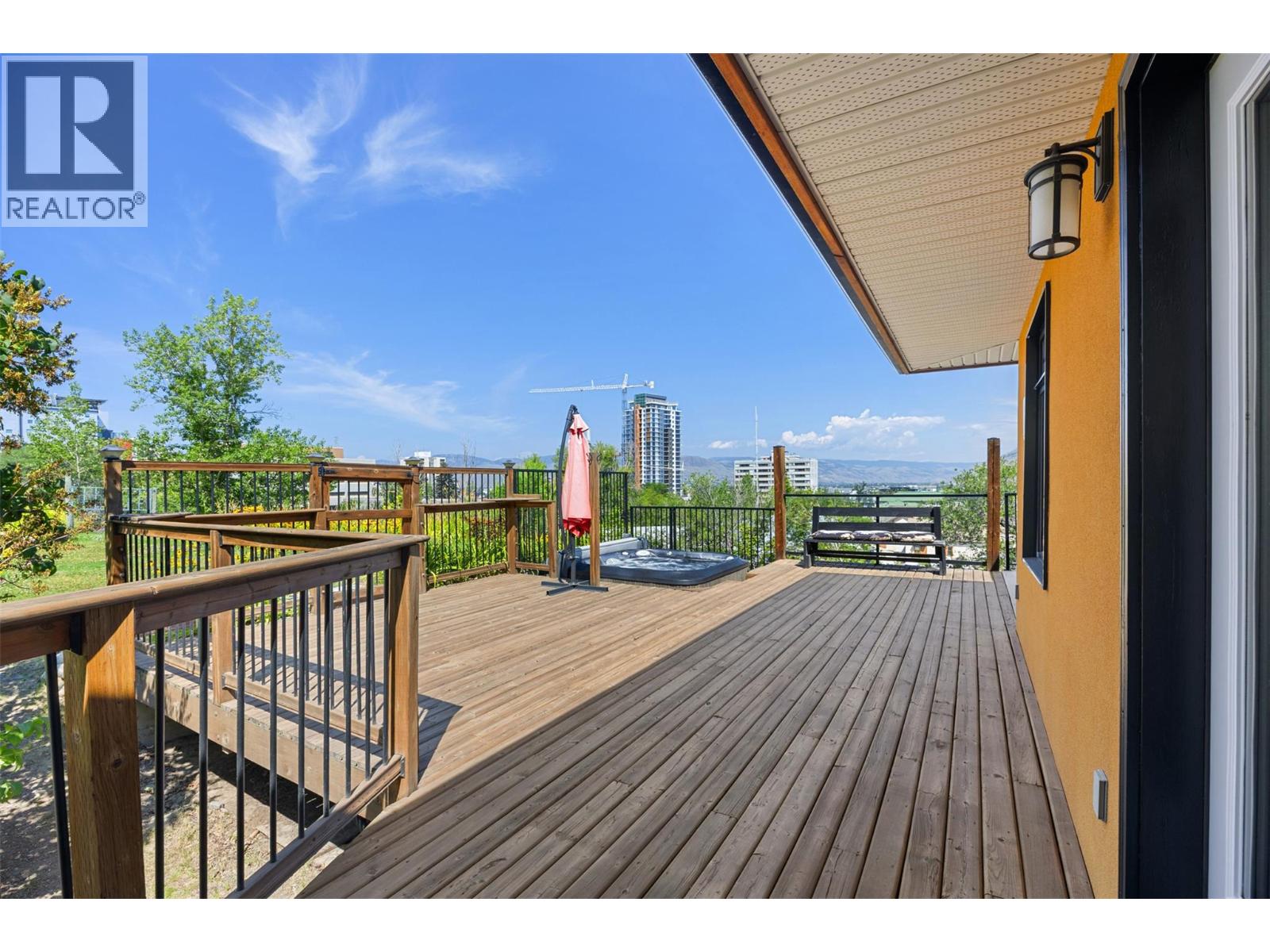 880 6th Avenue, Kamloops, British Columbia  V2C 3S1 - Photo 18 - 10366335