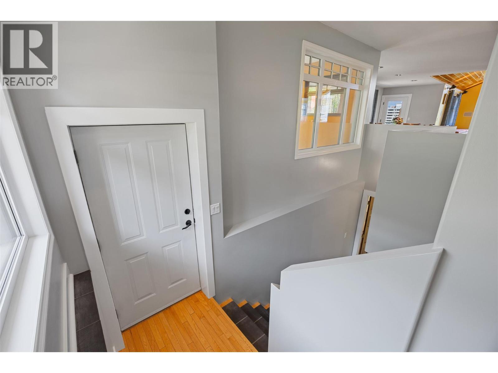 880 6th Avenue, Kamloops, British Columbia  V2C 3S1 - Photo 37 - 10366335