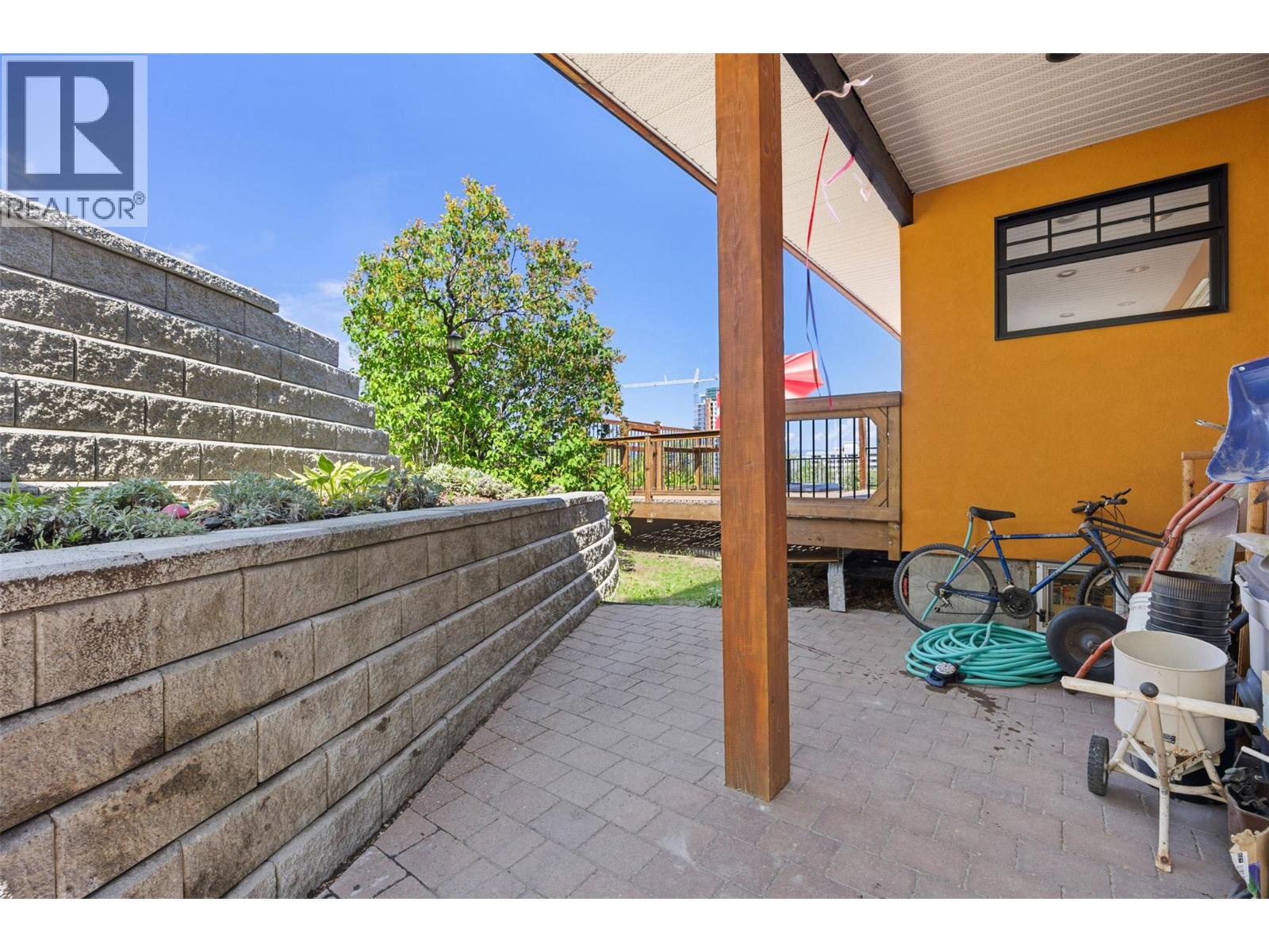 880 6th Avenue, Kamloops, British Columbia  V2C 3S1 - Photo 38 - 10366335