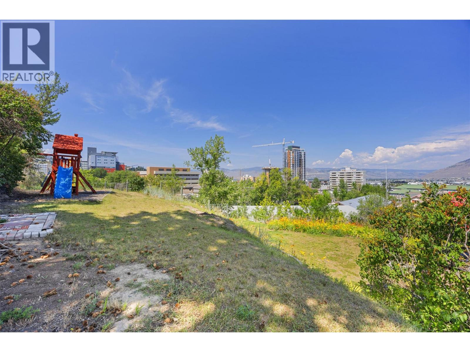880 6th Avenue, Kamloops, British Columbia  V2C 3S1 - Photo 61 - 10366335