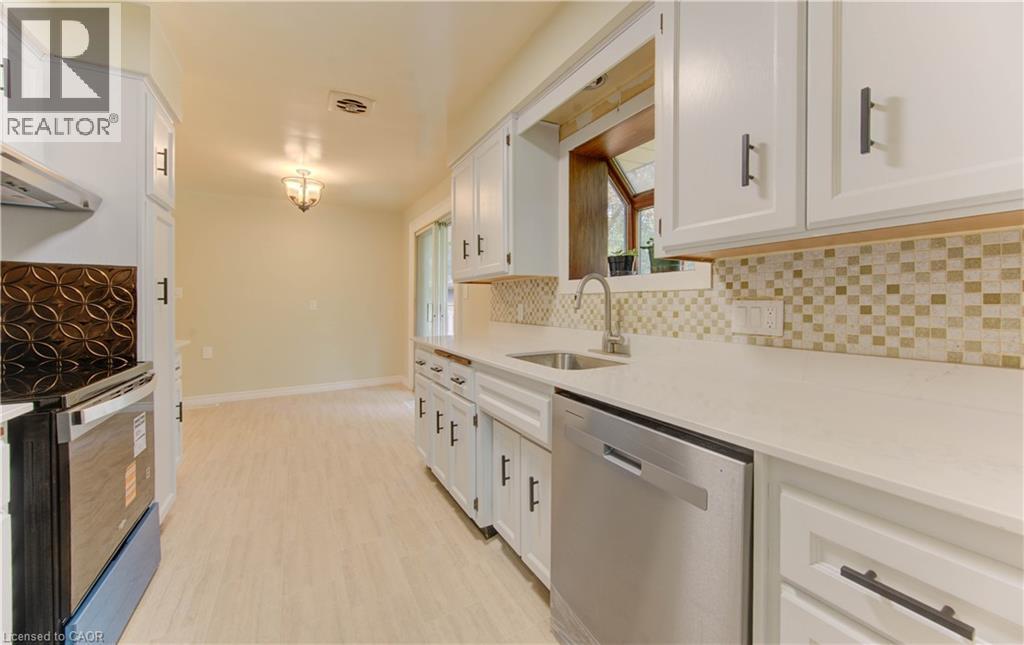 88 Ellis Crescent S, Waterloo, Ontario  N2J 2B8 - Photo 17 - 40781001
