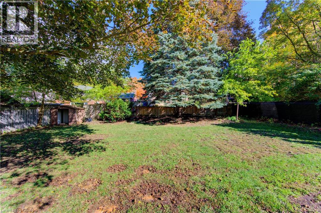 88 Ellis Crescent S, Waterloo, Ontario  N2J 2B8 - Photo 40 - 40781001