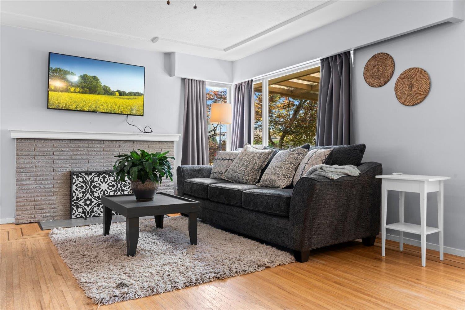 46535 Clayton Avenue, Chilliwack Proper East, Chilliwack, British Columbia  V2P 2L6 - Photo 3 - R3060526