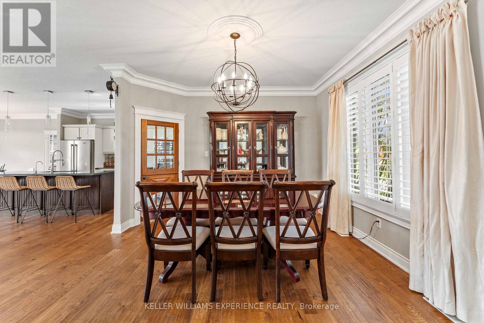 2 Harry Parker Place, Adjala-Tosorontio, Ontario  L0M 1J0 - Photo 10 - N12474501