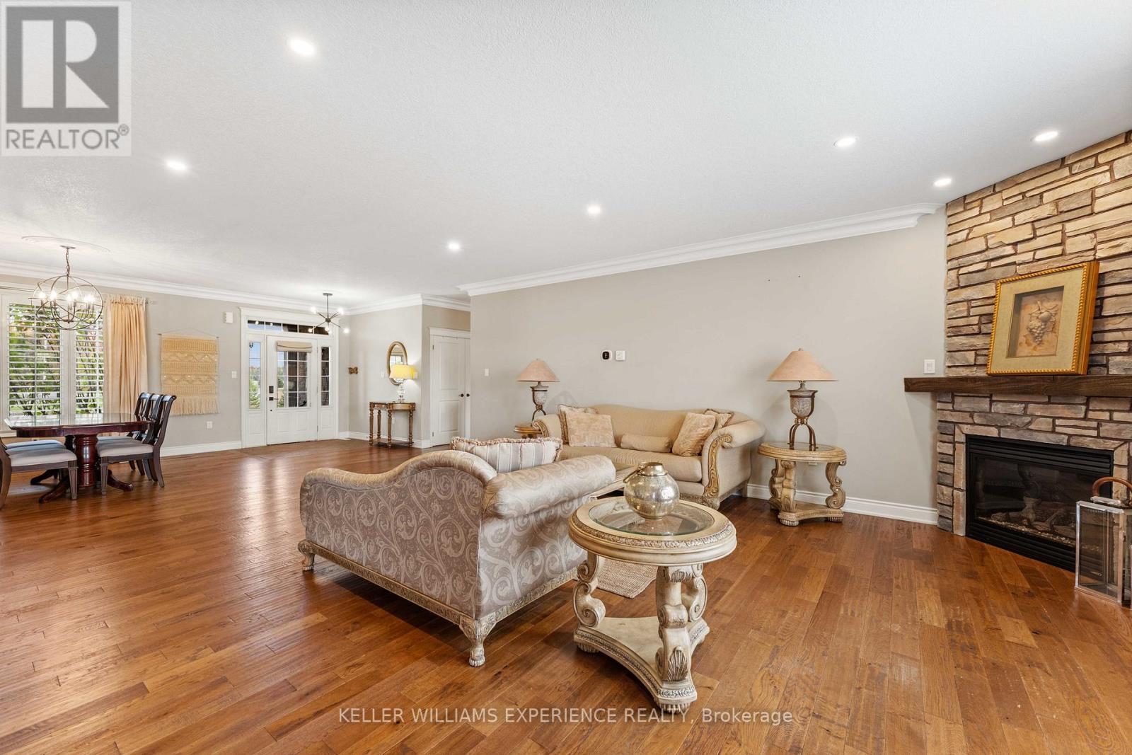 2 Harry Parker Place, Adjala-Tosorontio, Ontario  L0M 1J0 - Photo 16 - N12474501