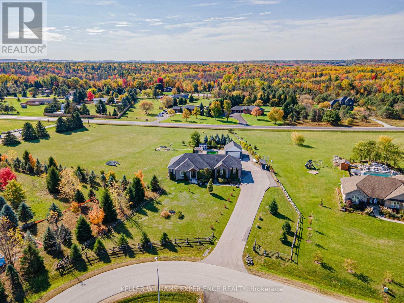 2 Harry Parker Place, Adjala-Tosorontio, Ontario  L0M 1J0 - Photo 3 - N12474501