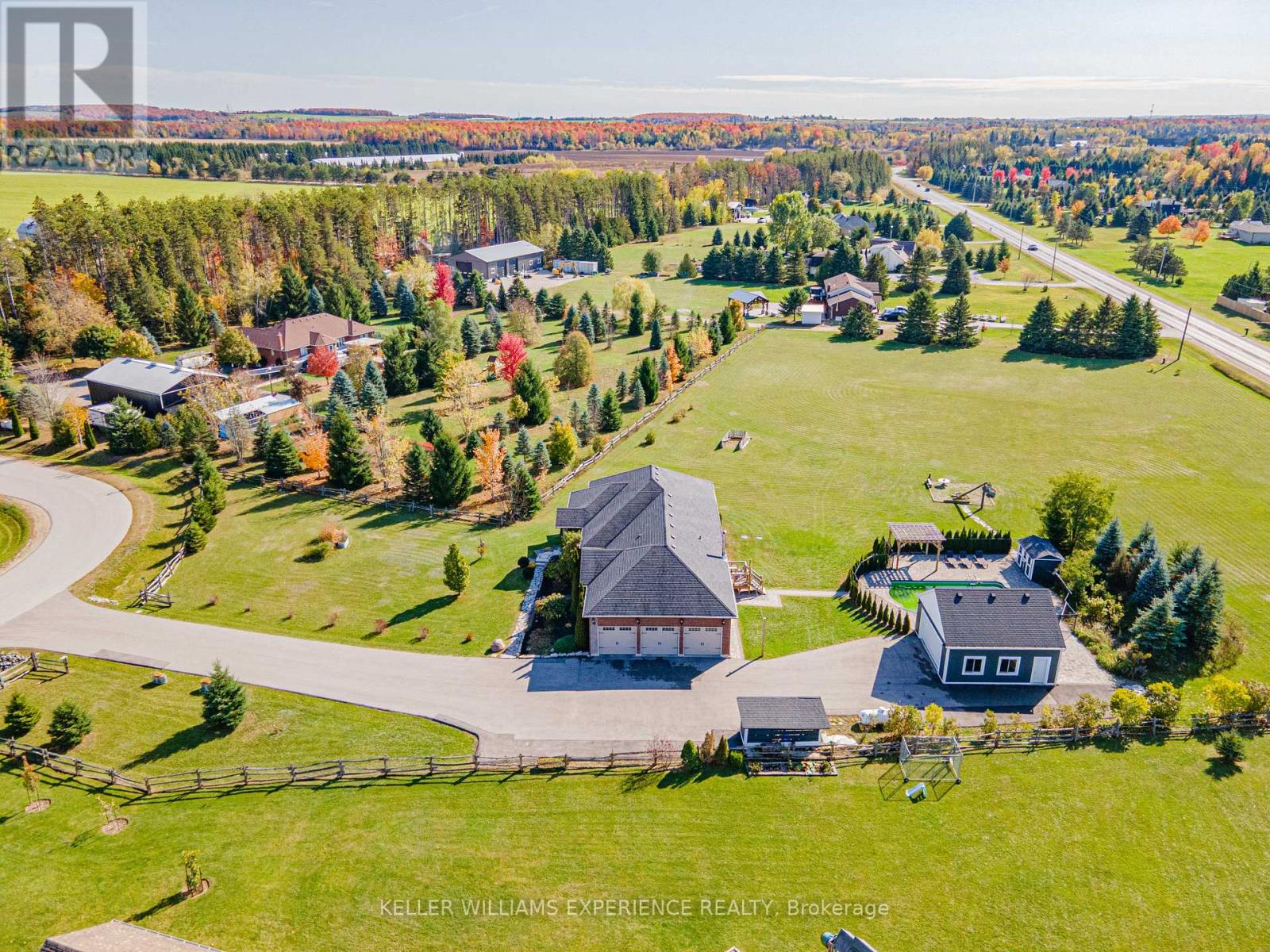 2 Harry Parker Place, Adjala-Tosorontio, Ontario  L0M 1J0 - Photo 5 - N12474501