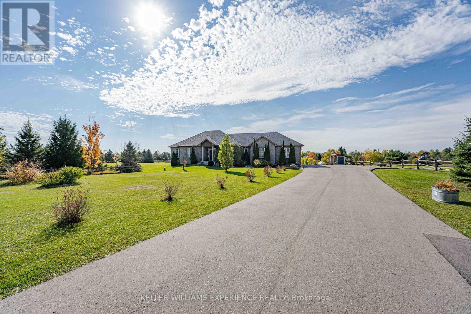 2 Harry Parker Place, Adjala-Tosorontio, Ontario  L0M 1J0 - Photo 6 - N12474501