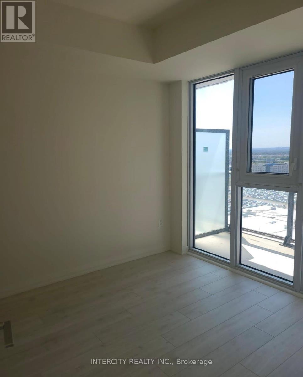 1406 - 9000 Jane Street, Vaughan, Ontario  L4K 2M9 - Photo 5 - N12474514